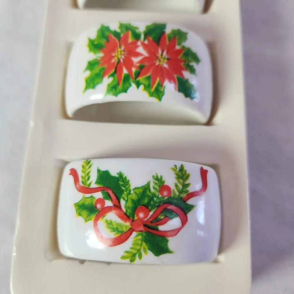 Vintage Artmark Christmas Napkin Rings